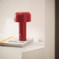 Lampa Stołowa LED 2W Przenośna z Metalu ładowalna 1800 mAh CCT Czerwona Abruzzo 4.webp